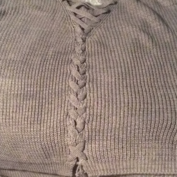 Oversized sweater with long sleeves - Picture 8 of 8